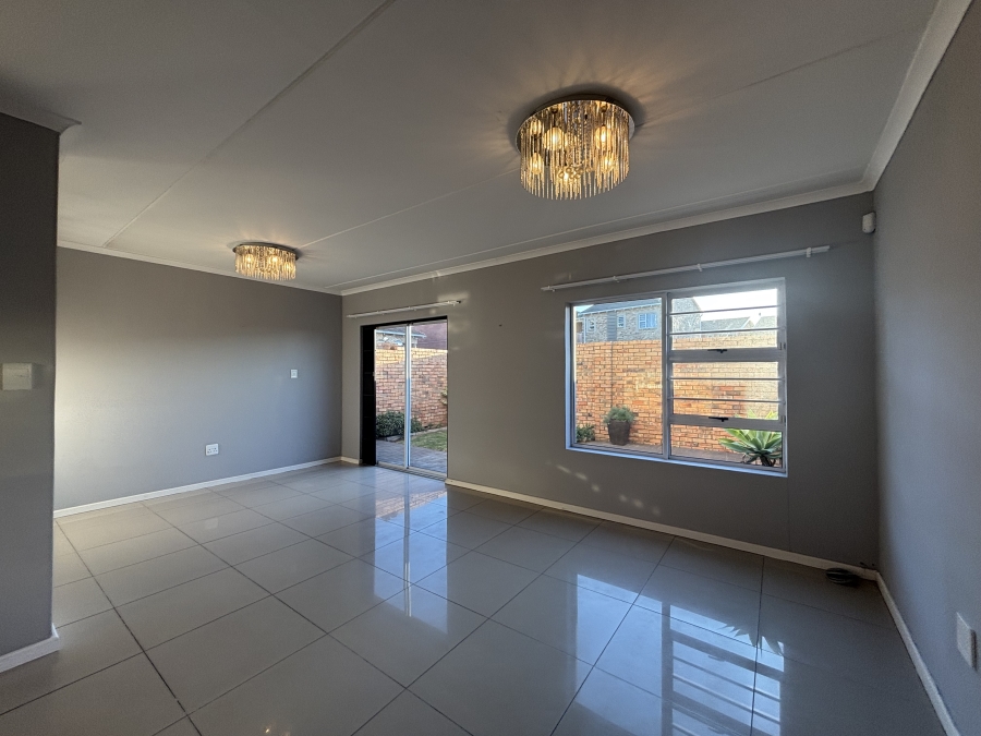 To Let 3 Bedroom Property for Rent in South End Eastern Cape